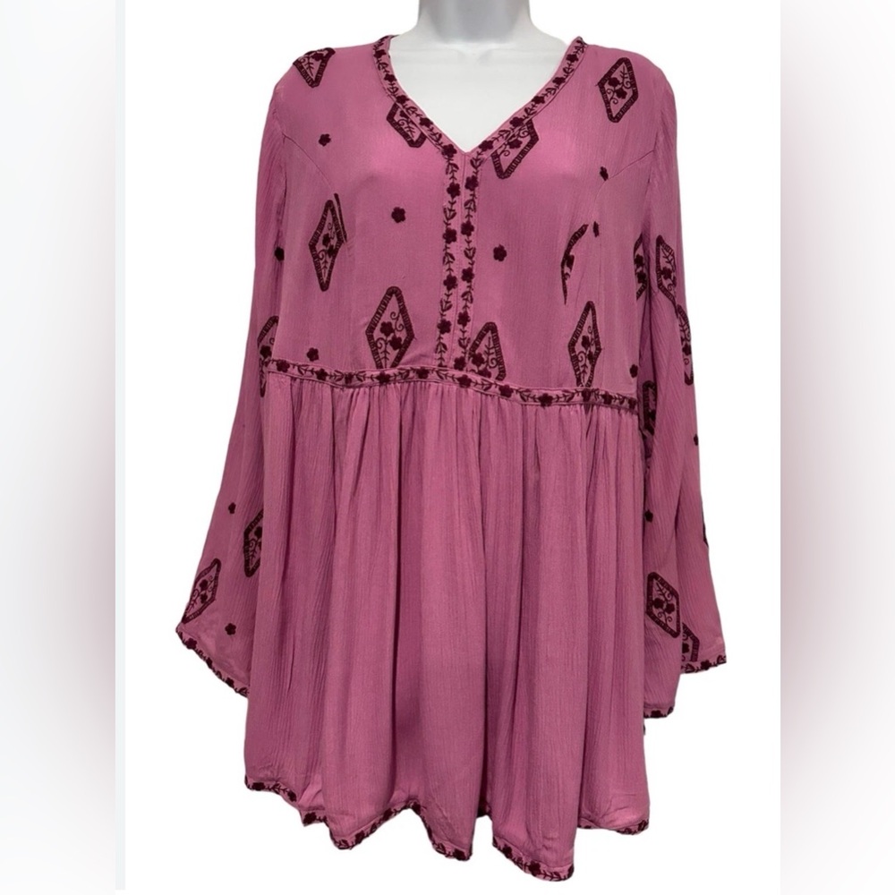 Roman’s floral blouse top for women size 14 W. Nwt